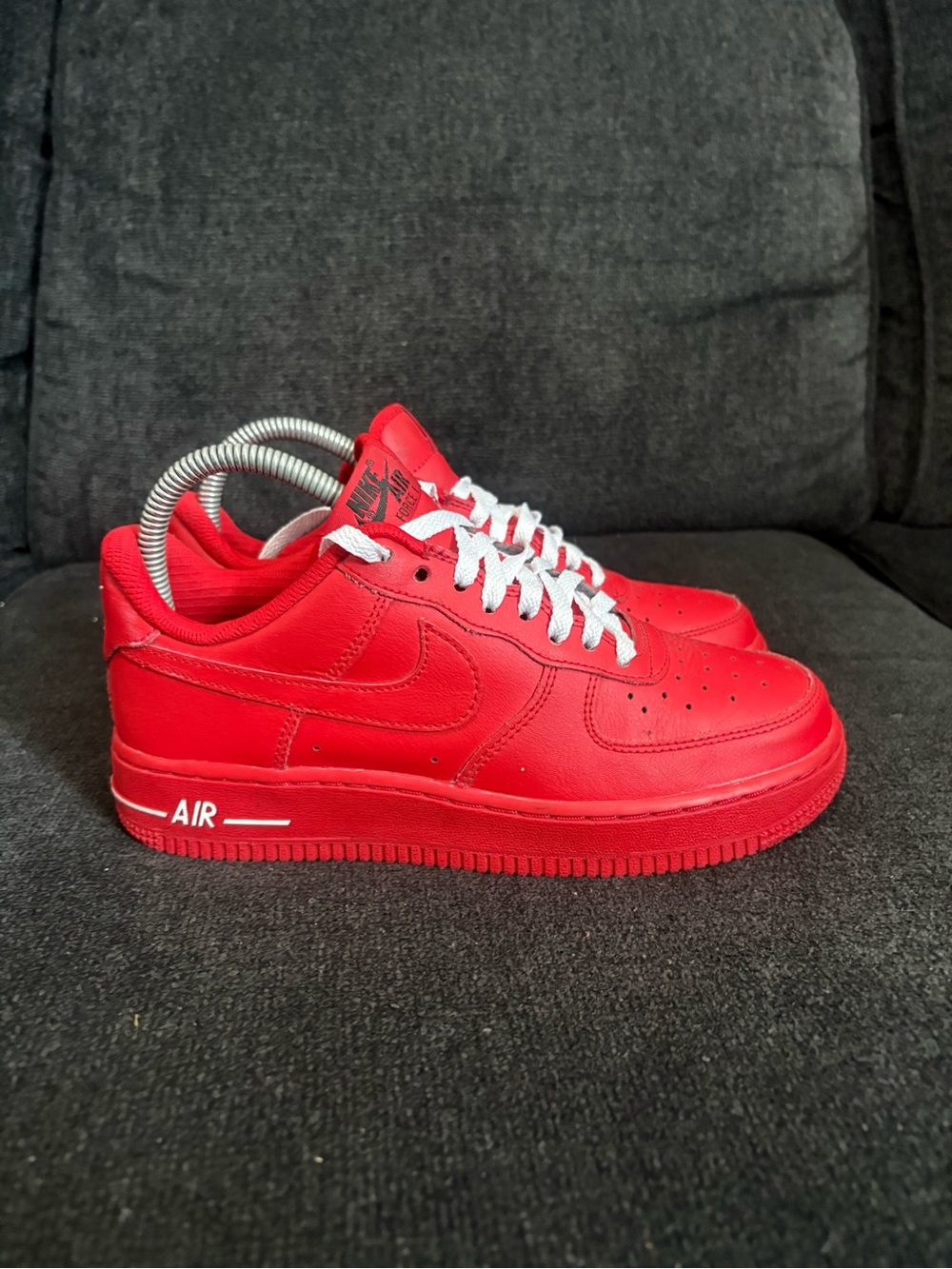 Nike N.B.Y Air Force 1 Low PRM AQ3778-992 red size 6.5


SKU#-BU14.99